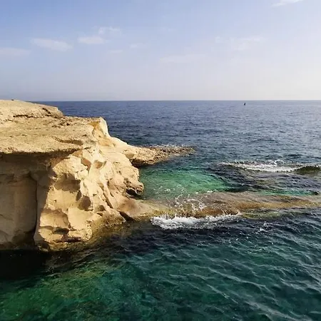 Lovely 3-Bedroom Apartment In Marsalforn, Gozo! Kültér fotó