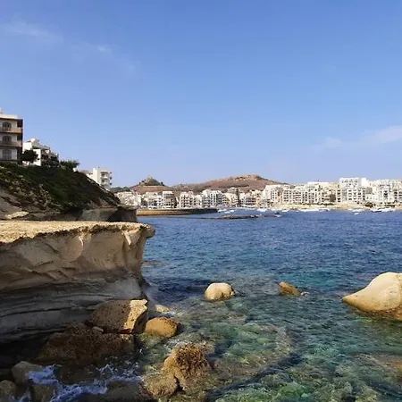 Lovely 3-Bedroom Apartment In Marsalforn, Gozo! Kültér fotó